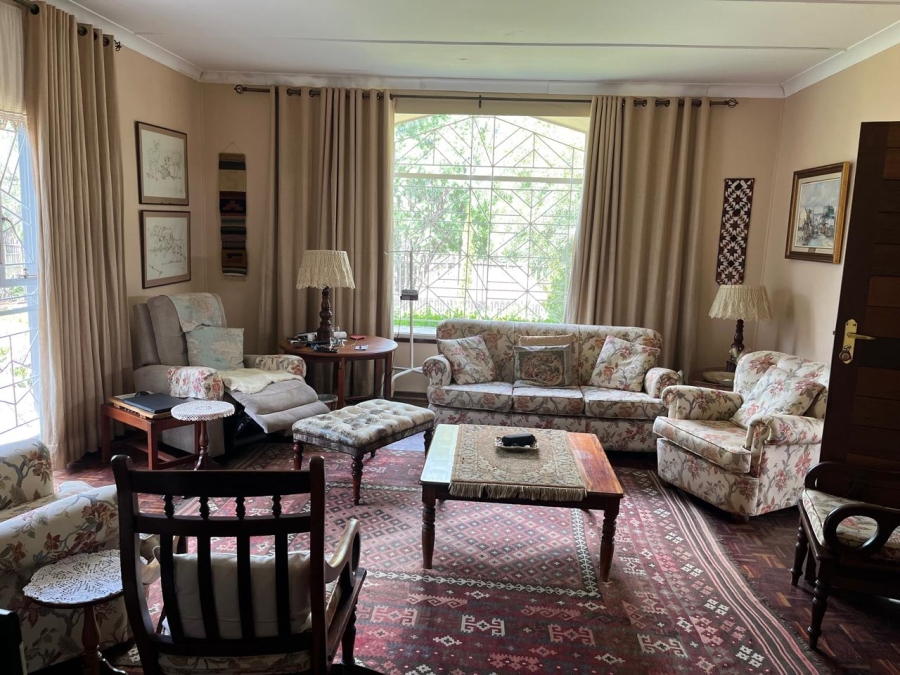 5 Bedroom Property for Sale in Theunissen Free State